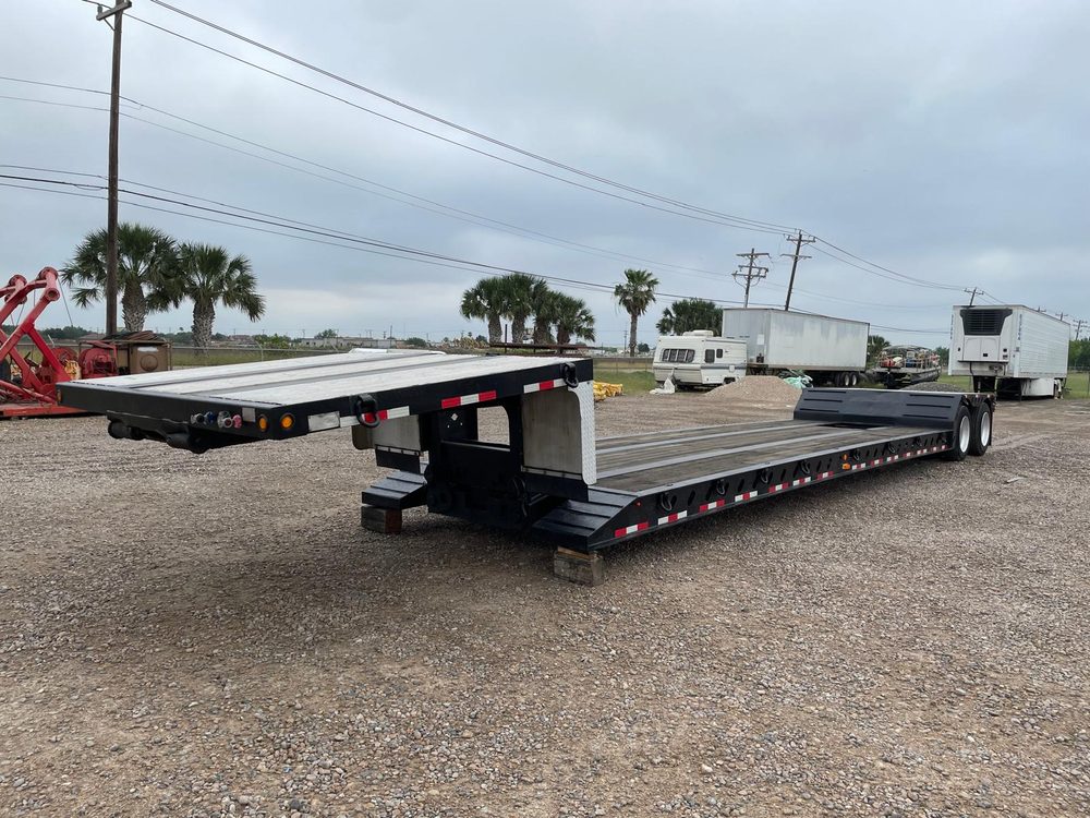 Drop-deck trailer