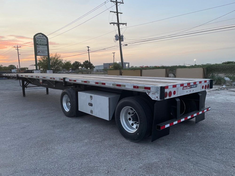 Great Dane Freedom flatbed trailer
