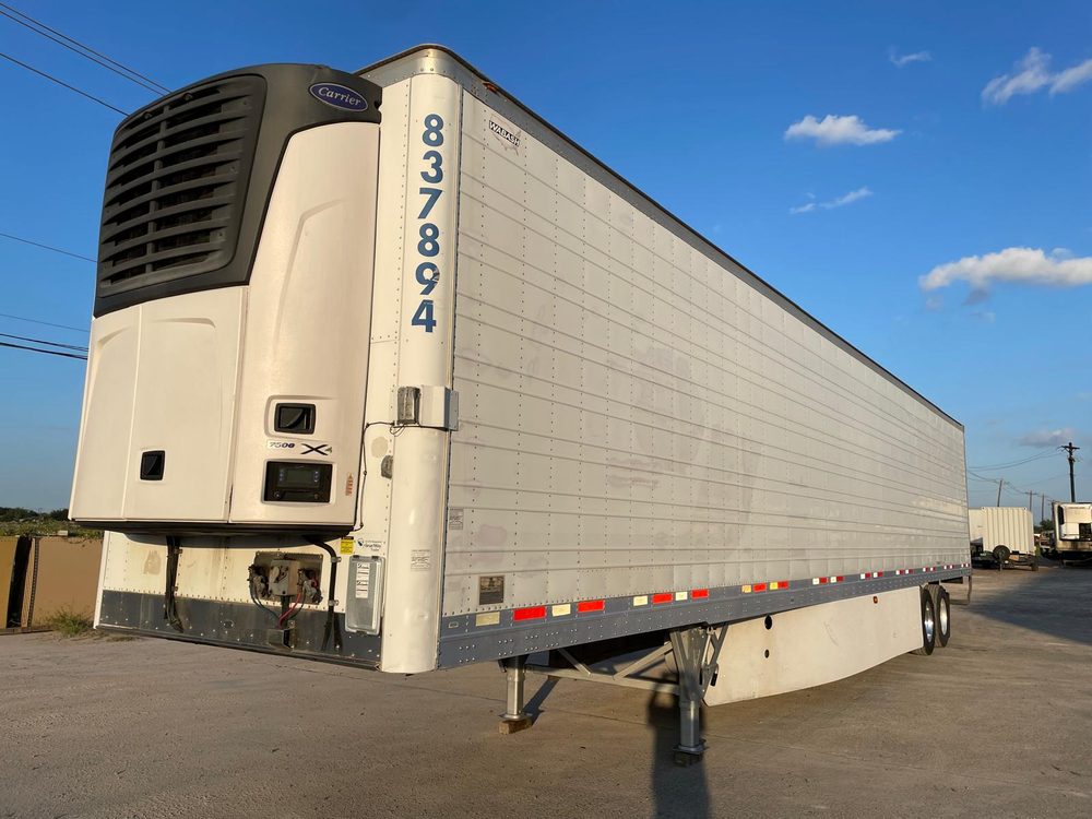 Wabash reefer with Carrier unit